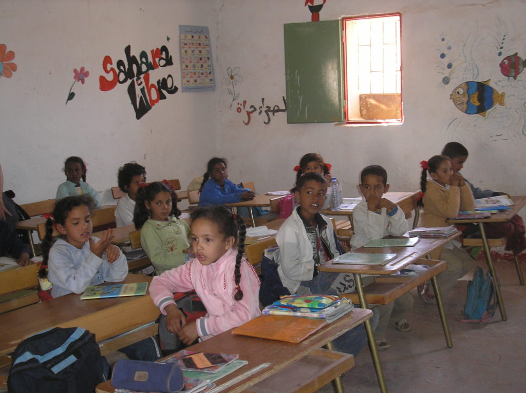 Menores Saharauis en el aula de un colegio